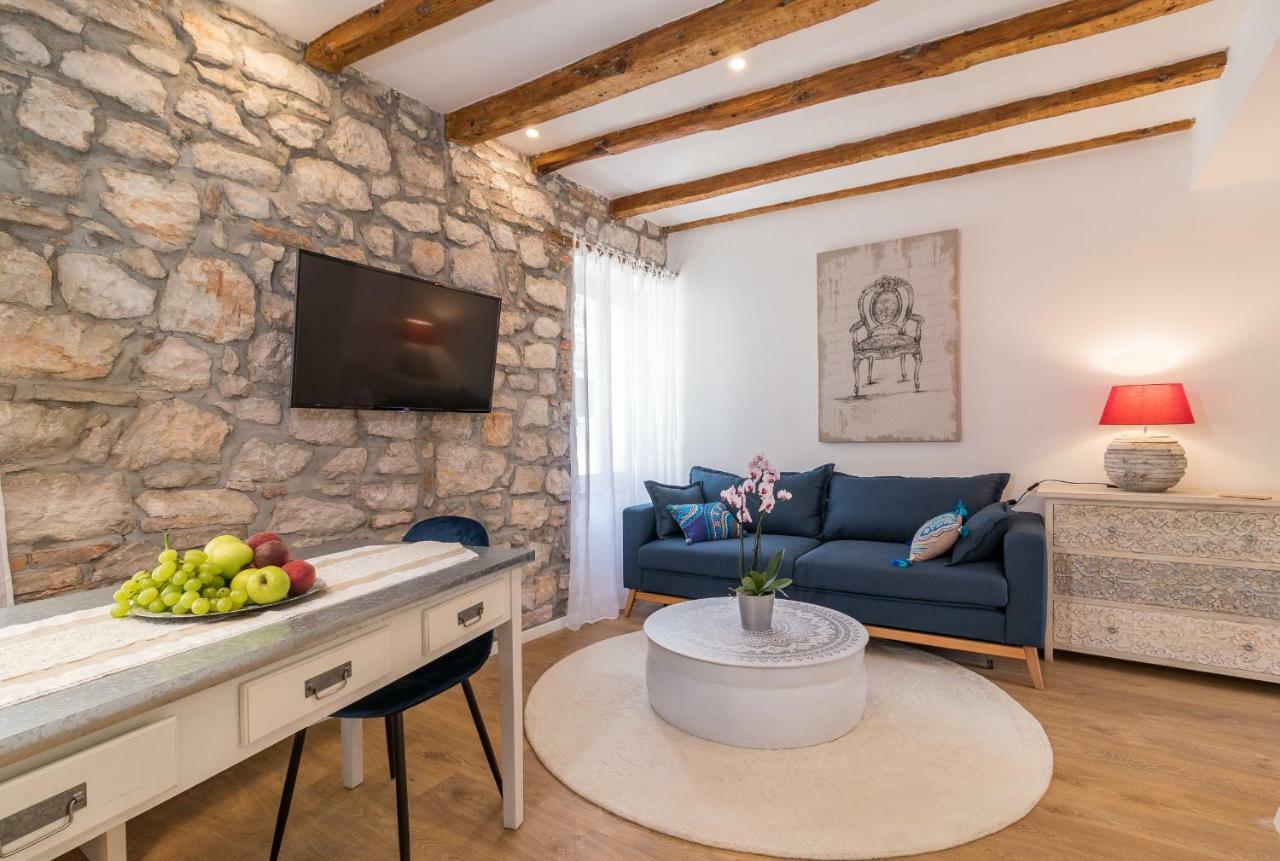 Deluxe Apartment Vera Rovinj Extérieur photo
